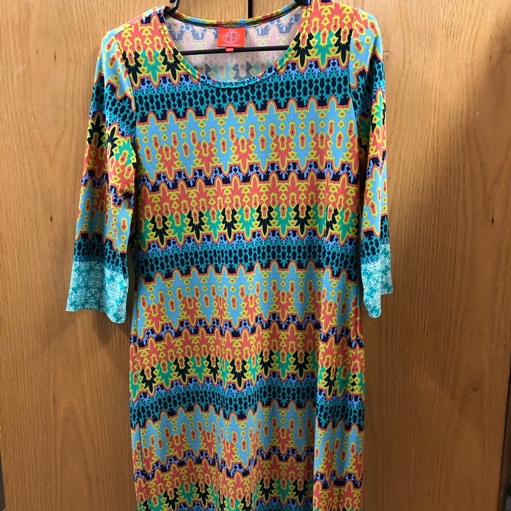 Beautiful multicolor patterned mid-length dress